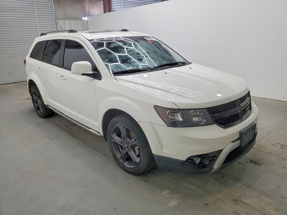 2020 Dodge Journey Crossroad