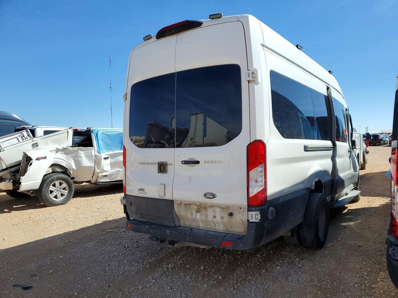2022 Ford Transit T-350 HD