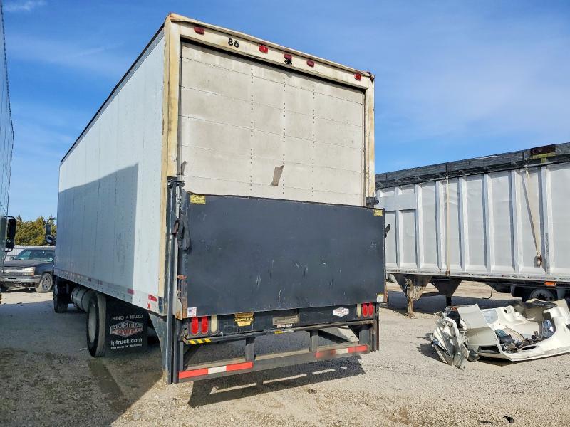 2004 Nissan Diesel 2004 UD UD2600 BOX Truck