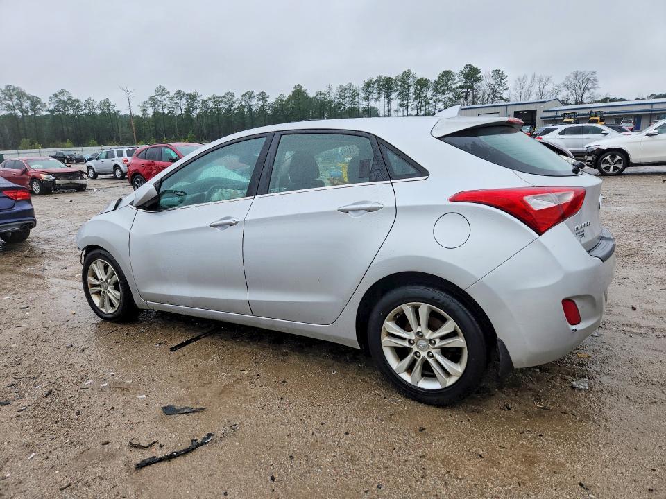 2013 Hyundai Elantra gt Base