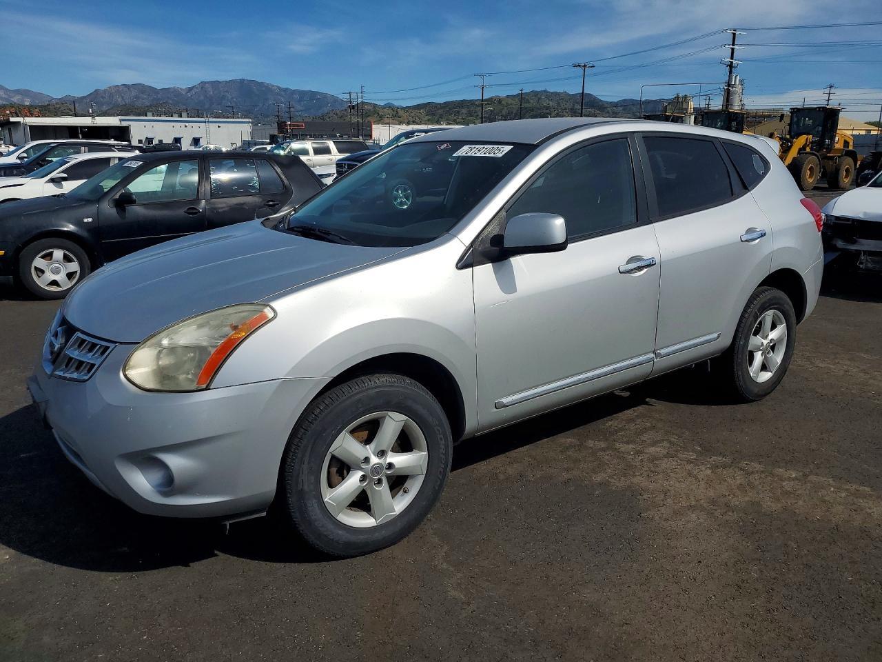 2013 Nissan Rogue s