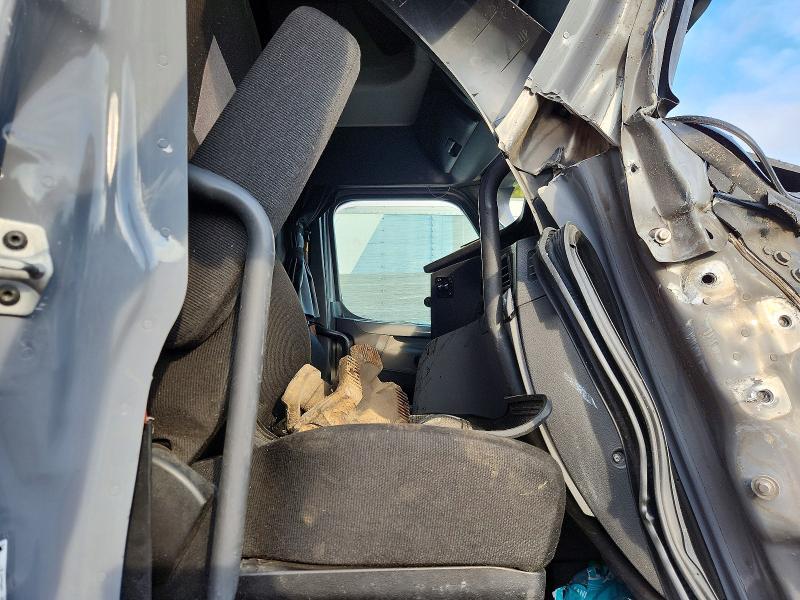 2020 Freigliner 2020 Freightliner Cascadia Semi Truck