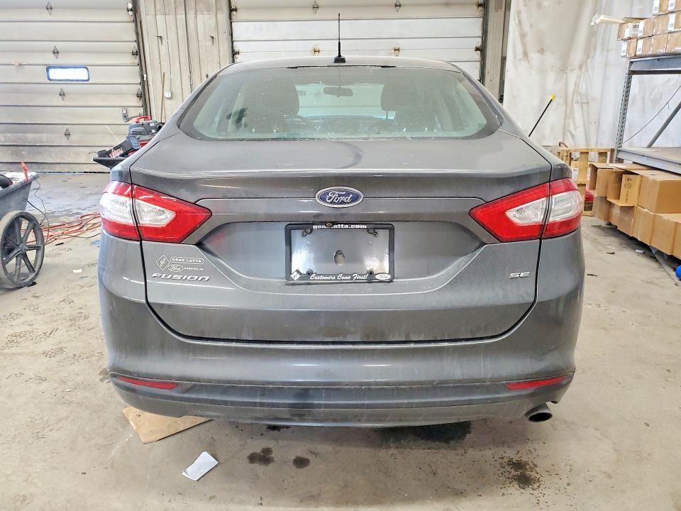 2016 Ford Fusion se