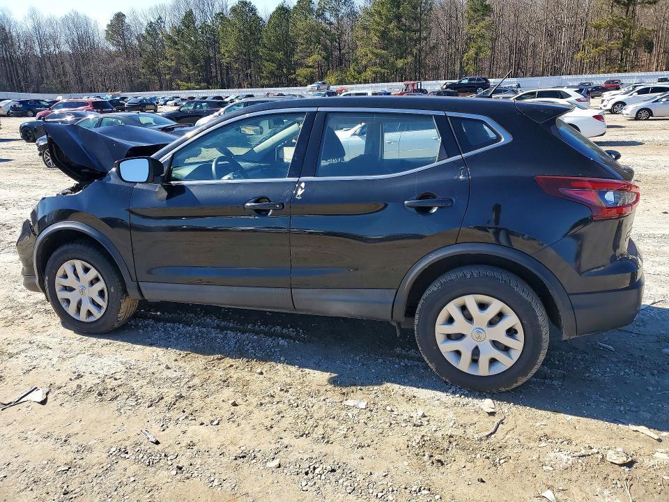 2020 Nissan Rogue Sport s