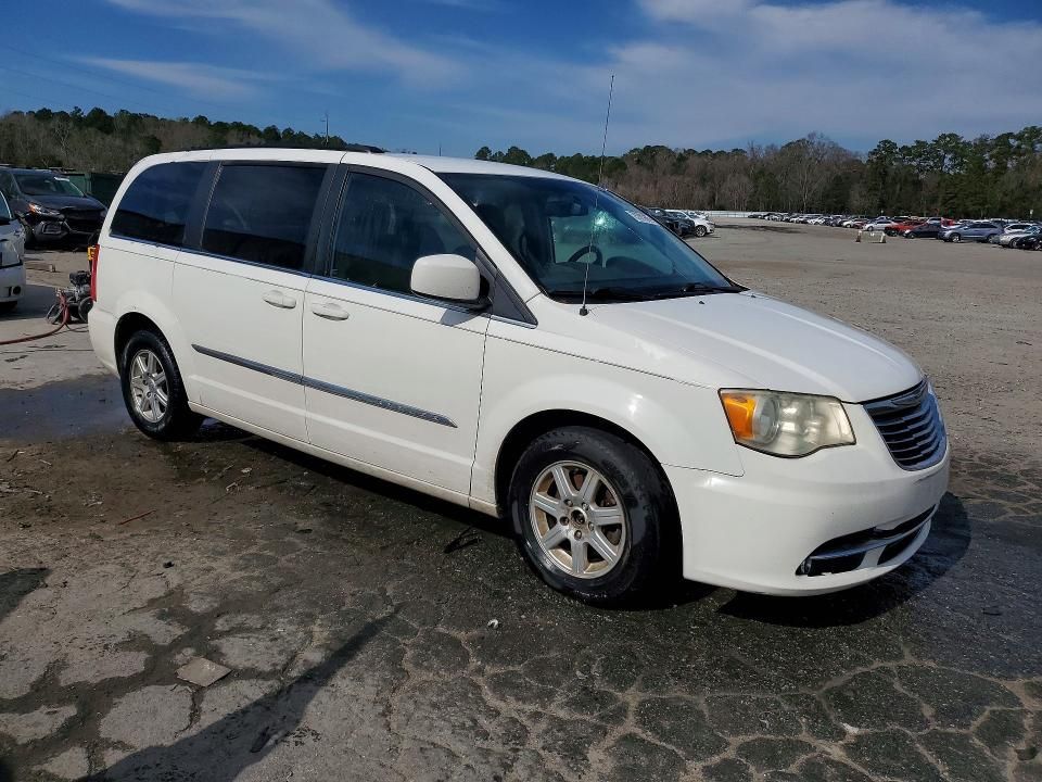 2011 Chrysler Town & Country Touring