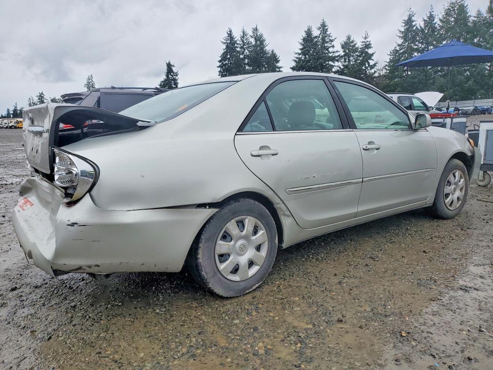 2003 Toyota Camry le