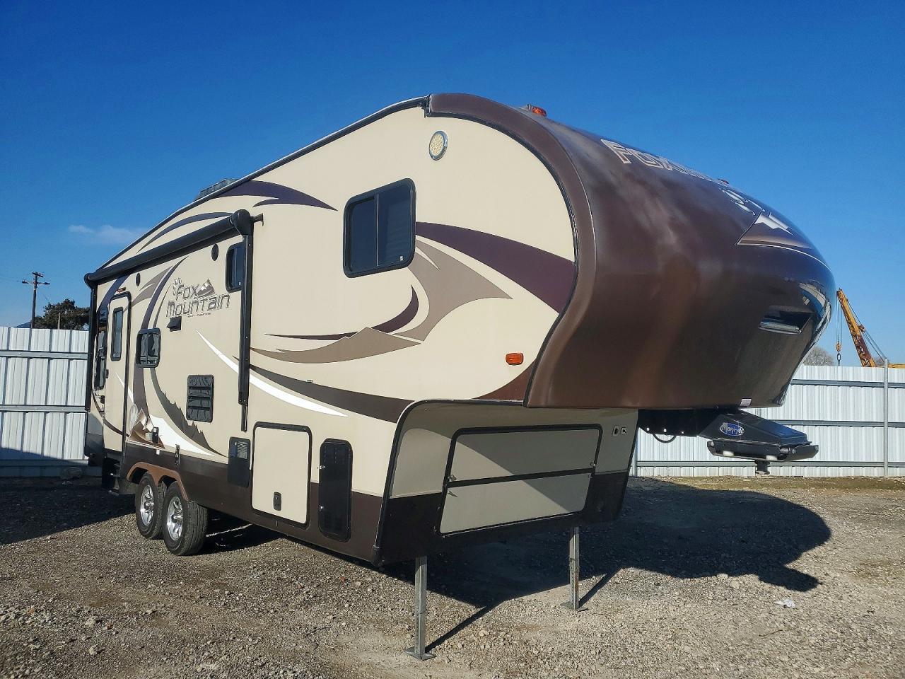2014 Nash Fox Mountain Camper