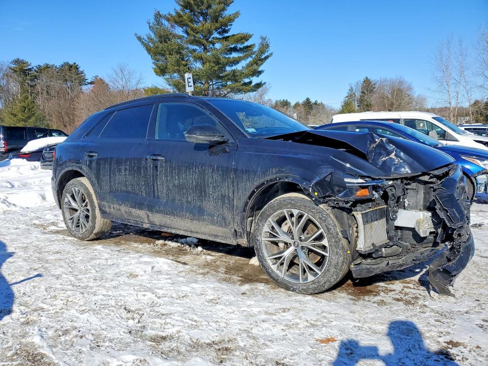 2021 Audi Q8 Premium