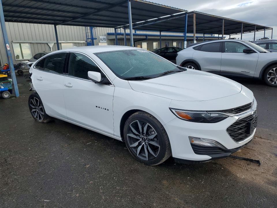 2024 Chevrolet Malibu rs