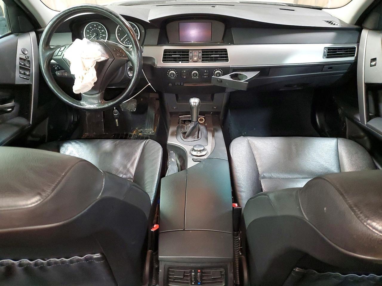 2004 BMW 530 i
