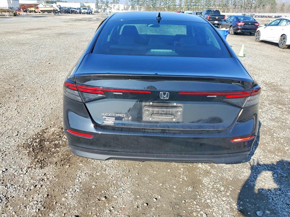 2025 Honda Accord se