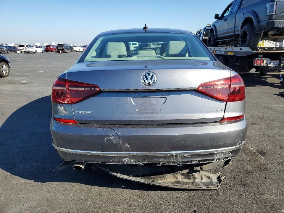 2017 Volkswagen Passat R-line