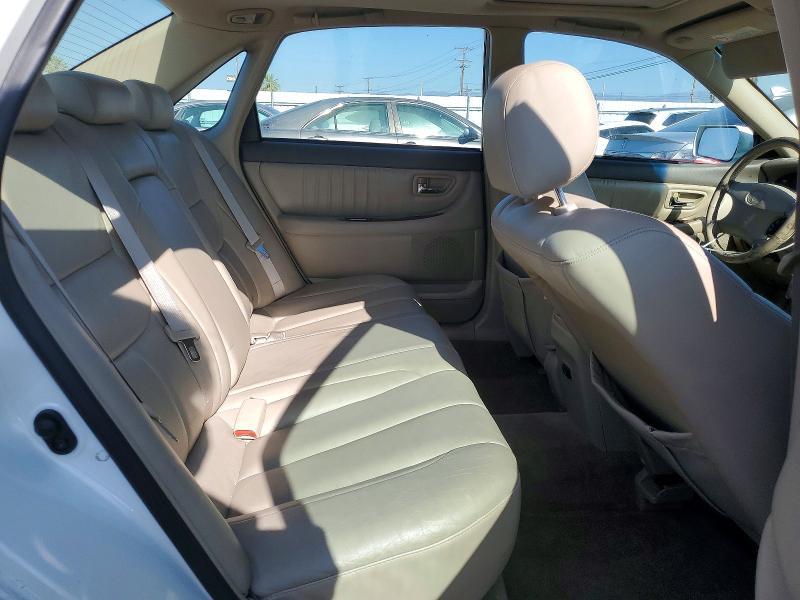 2000 Toyota Avalon xl