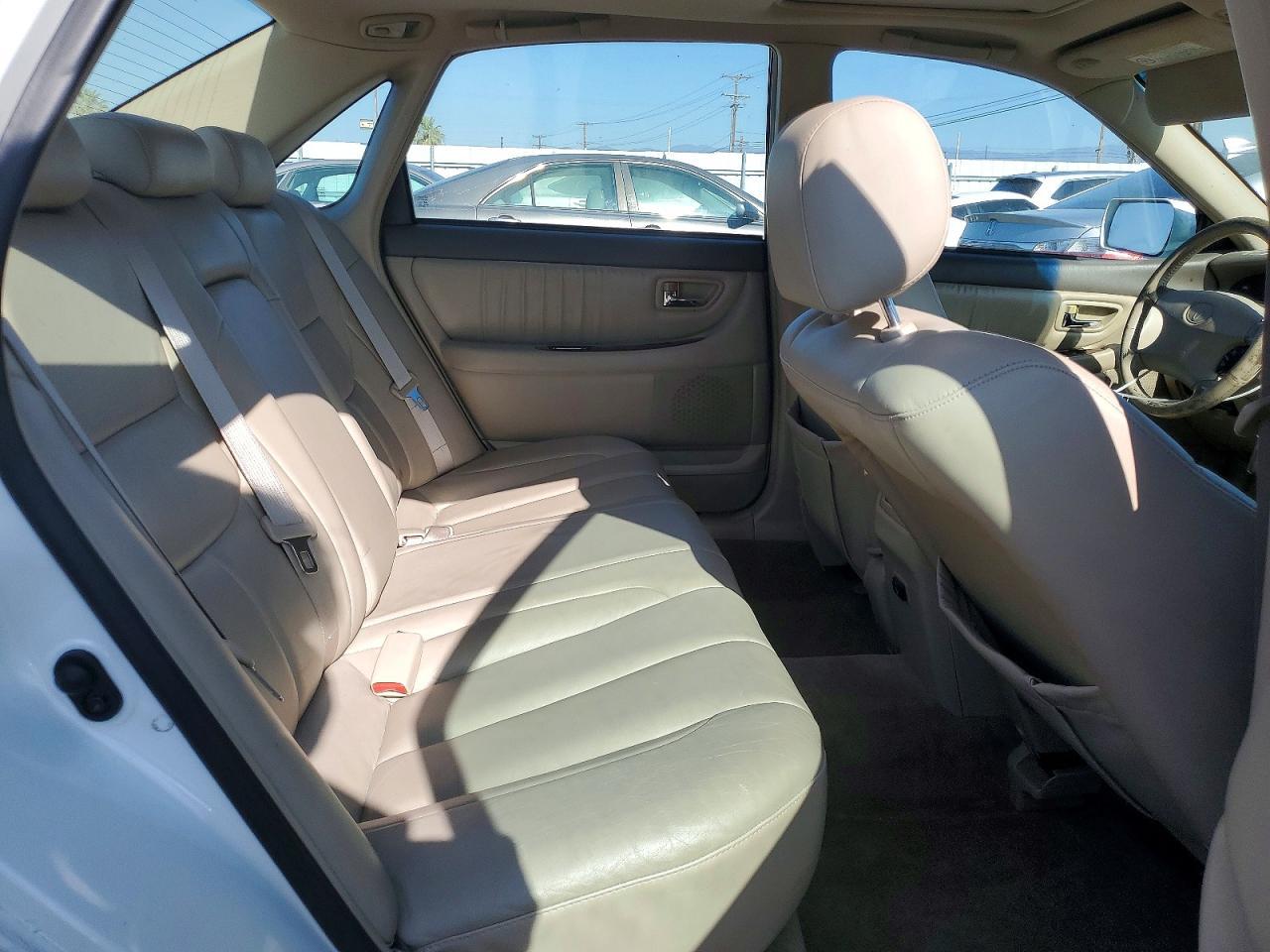 2000 Toyota Avalon xl