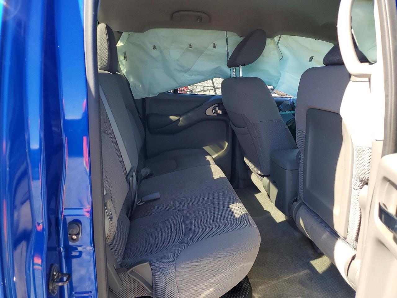 2013 Nissan Frontier S