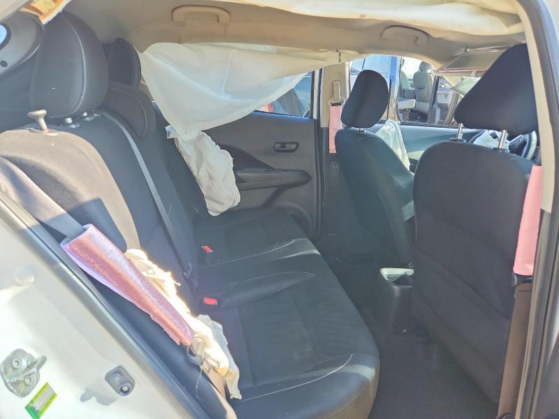 2021 Nissan Kicks s