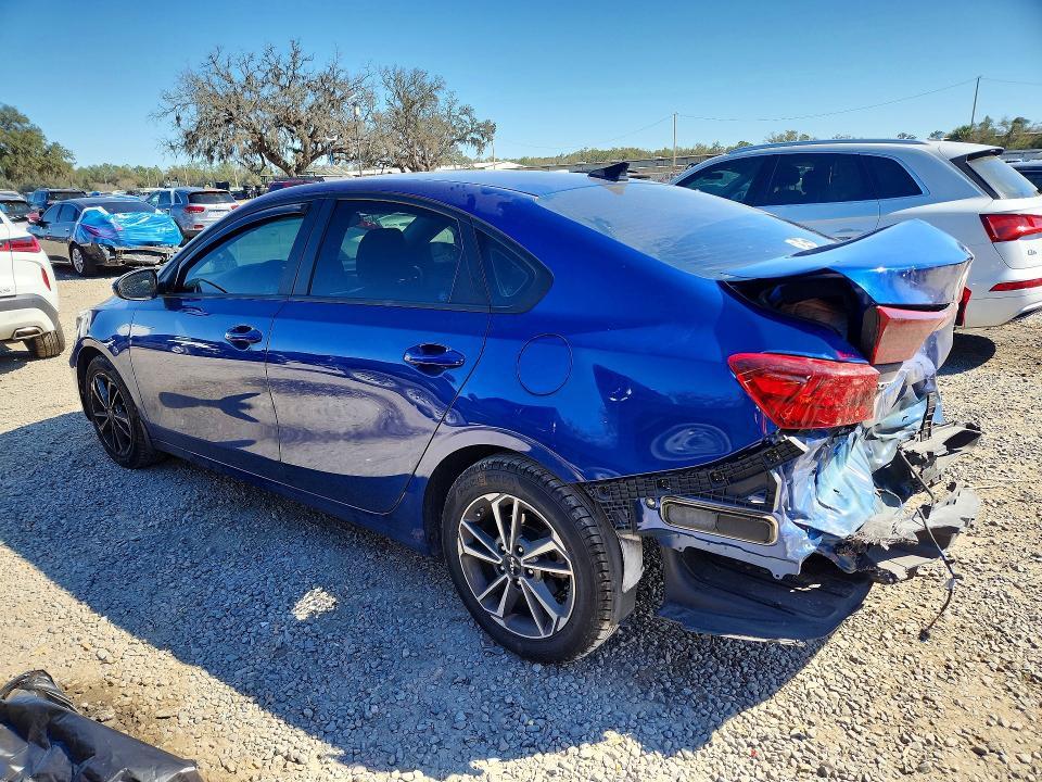2022 KIA Forte lxs