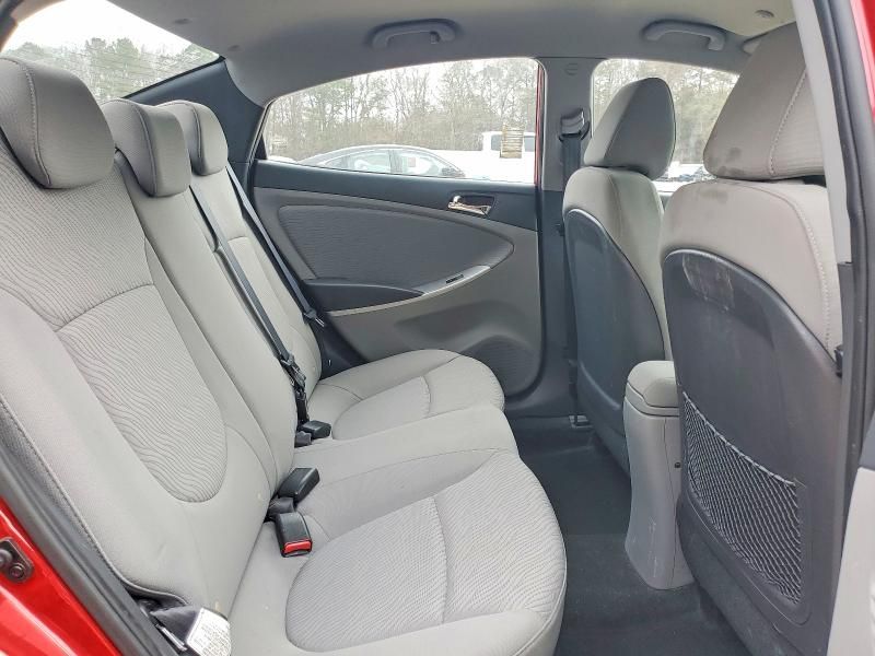 2013 Hyundai Accent gls