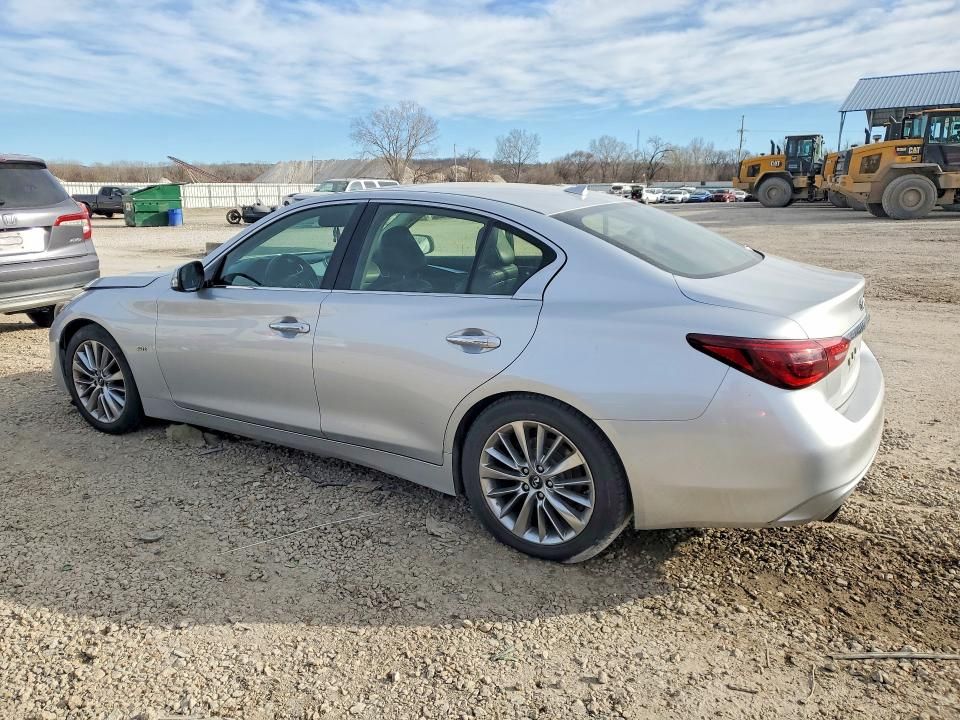 2018 Infiniti Q50 Luxe