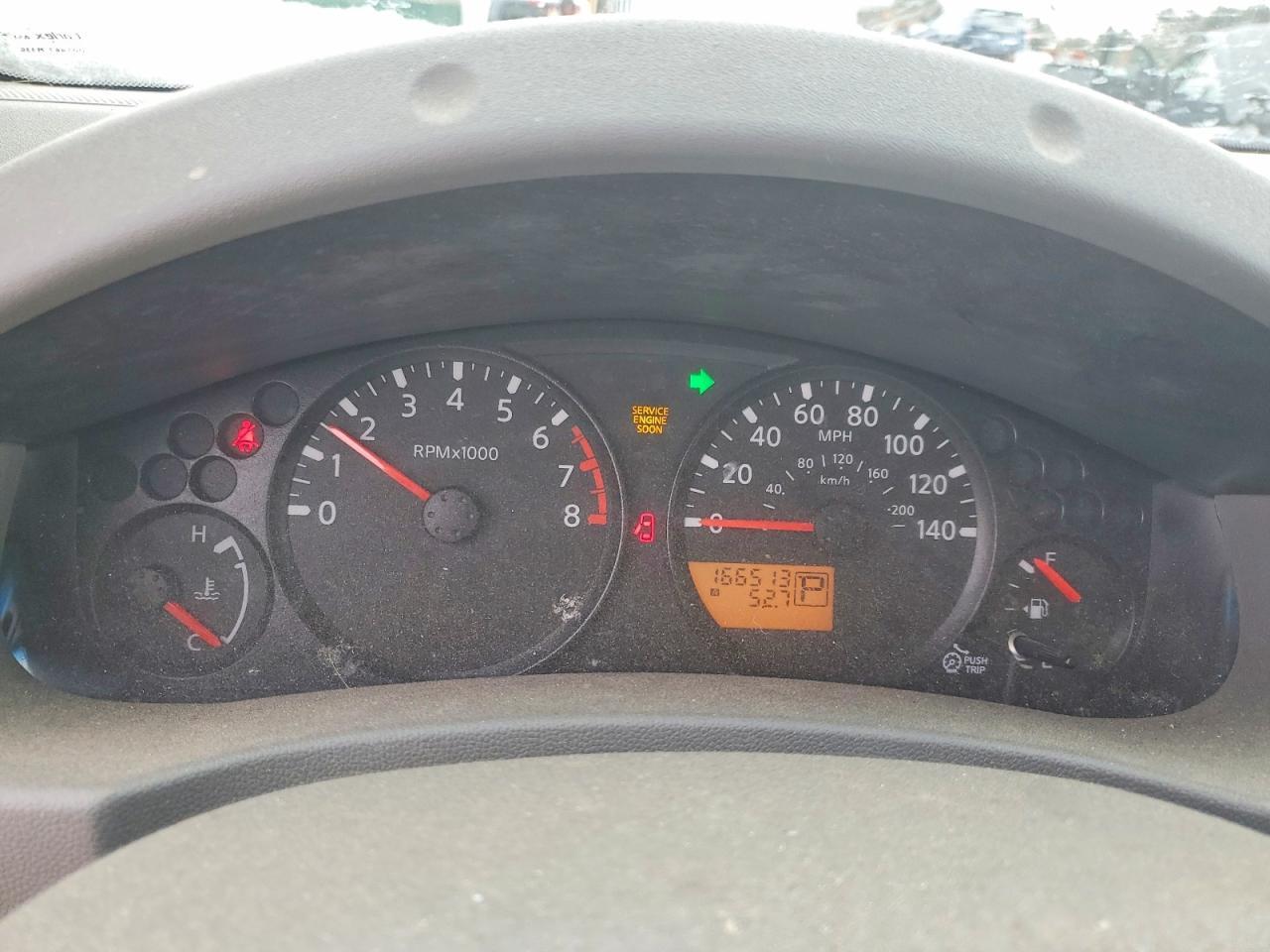 2009 Nissan Frontier King cab xe