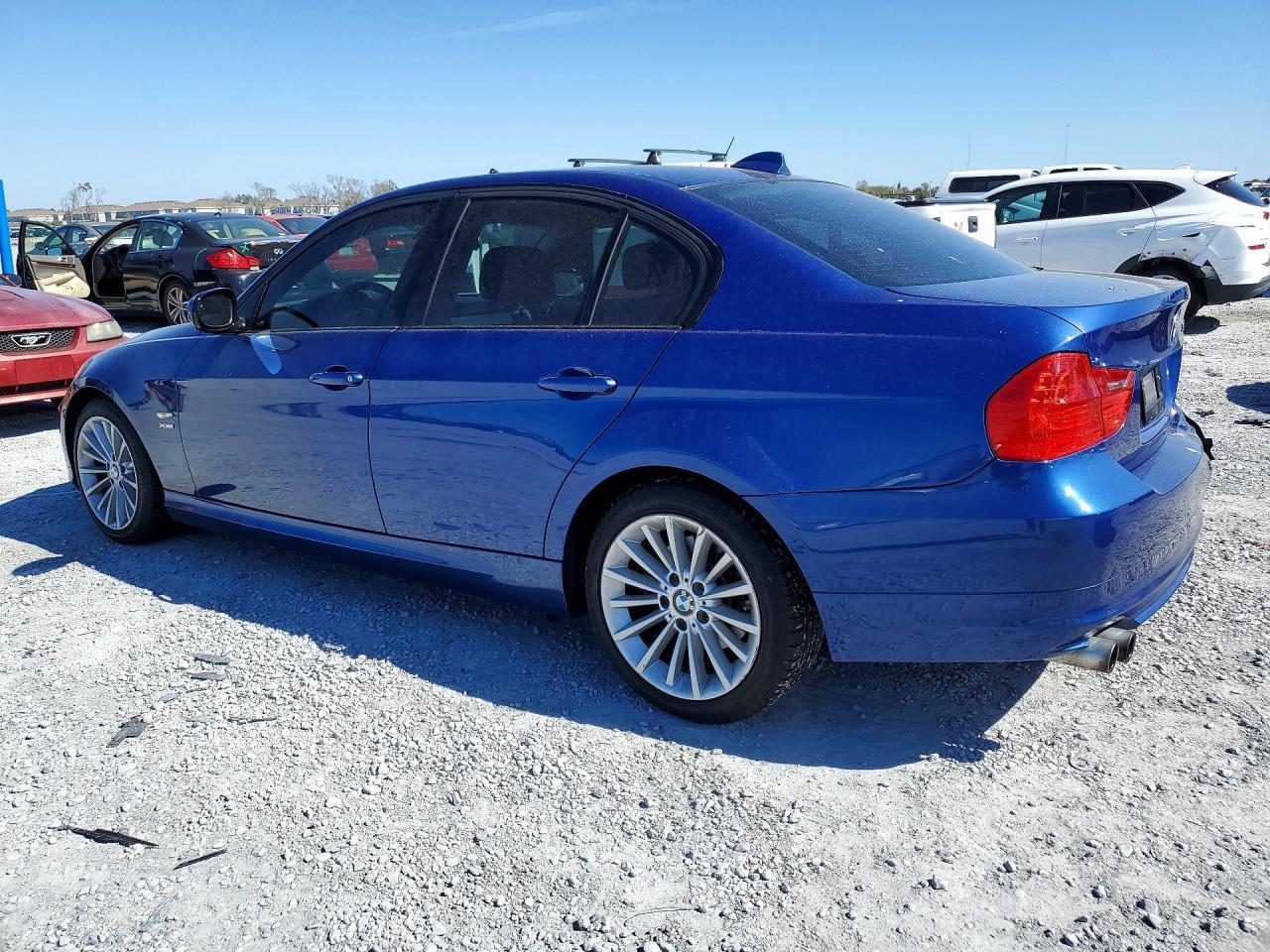 2010 BMW 328 xi Sulev