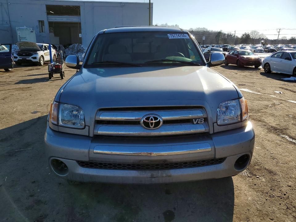 2004 Toyota Tundra Access cab SR5