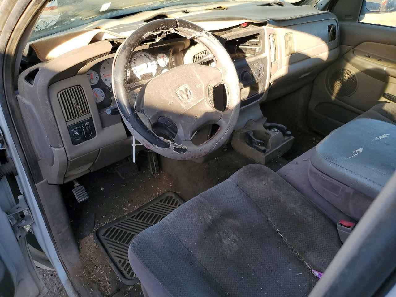 2003 Dodge Ram 1500 st