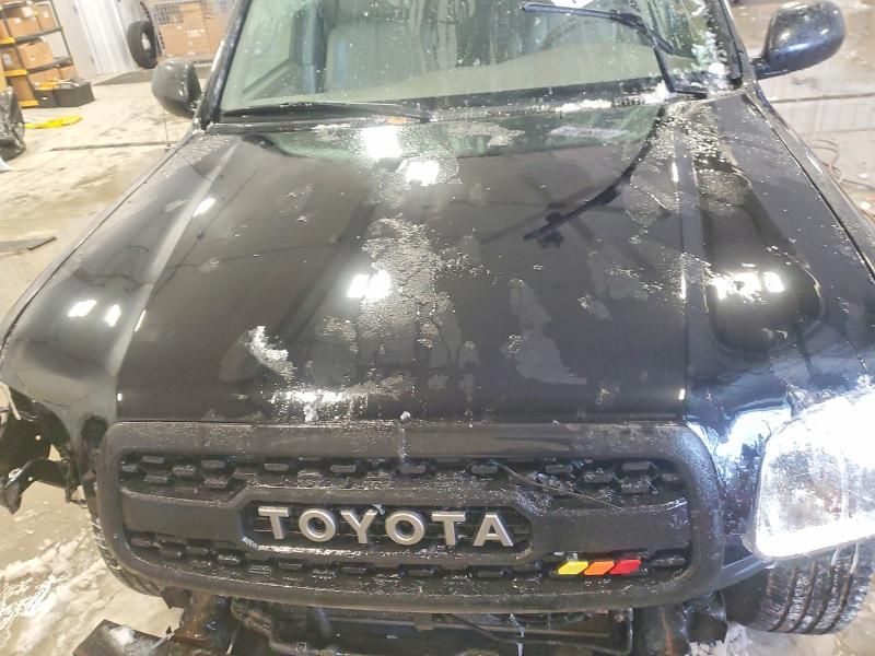 2003 Toyota Sequoia Limited