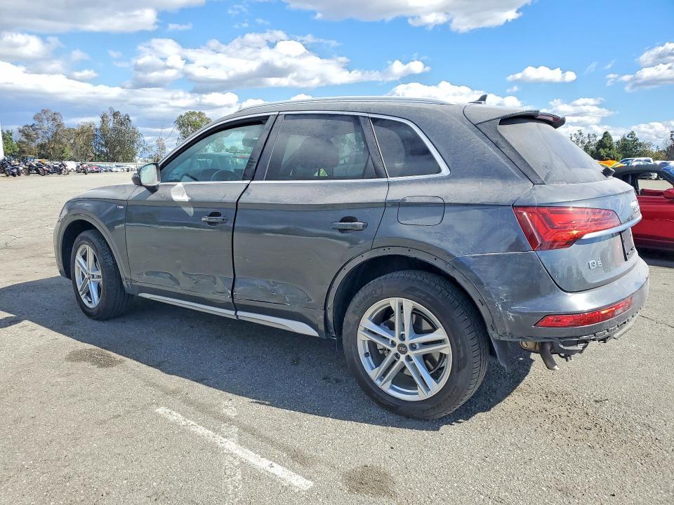 2024 Audi Q5 e Premium 55