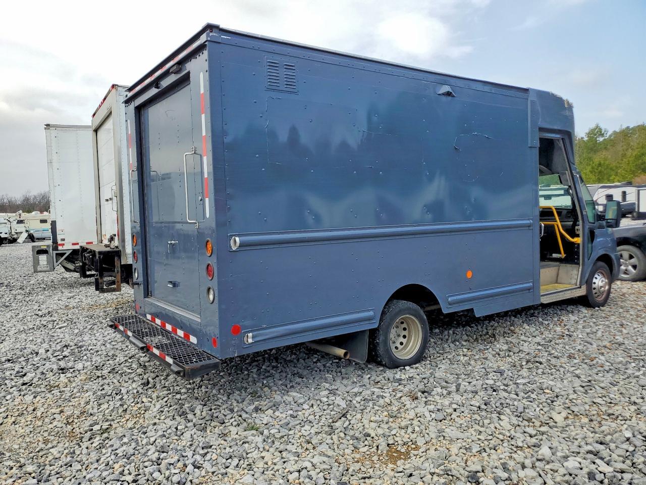 2021 Ford Transit Delivery Truck