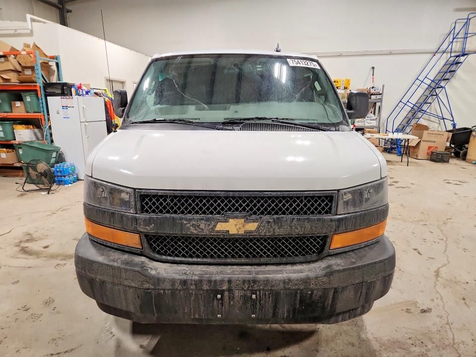 2022 Chevrolet Express G2500