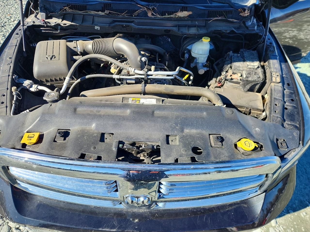 2016 Dodge Ram 1500 slt