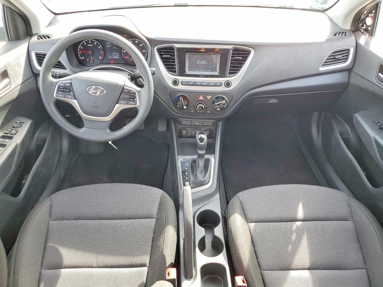 2022 Hyundai Accent se