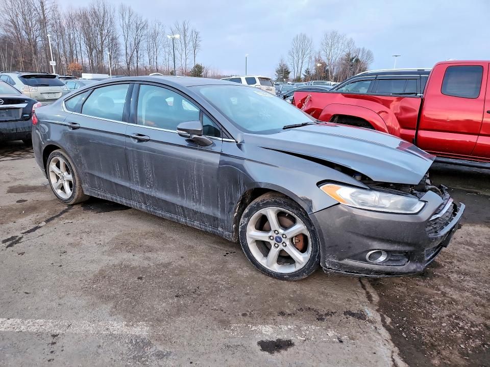 2016 Ford Fusion se