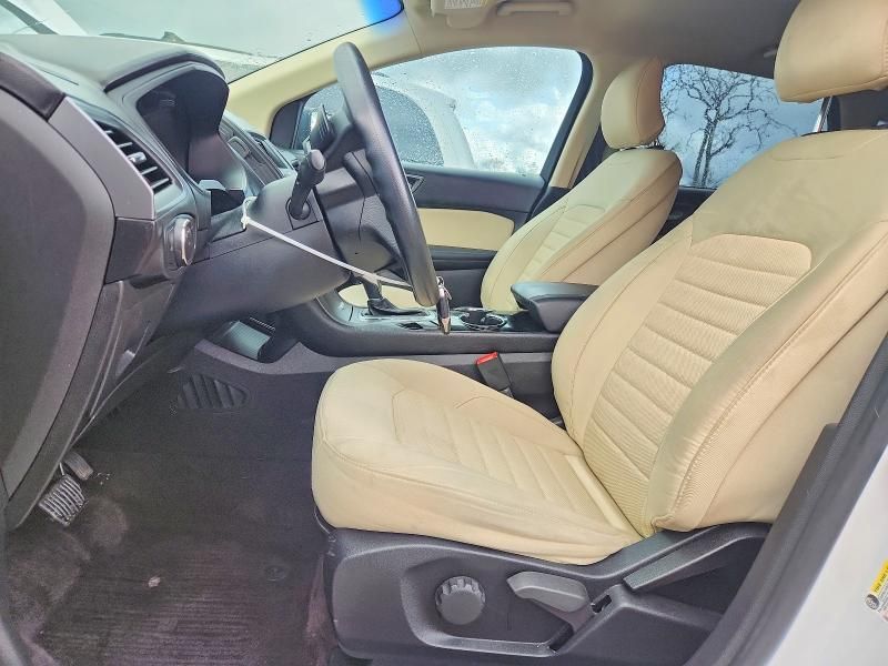 2016 Ford Edge se