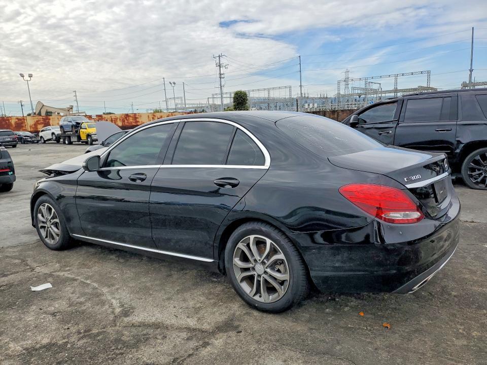 2016 Mercedes-Benz C300