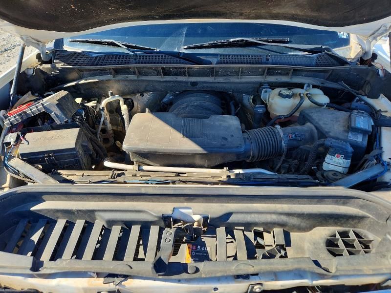 2020 GMC Sierra K1500 slt