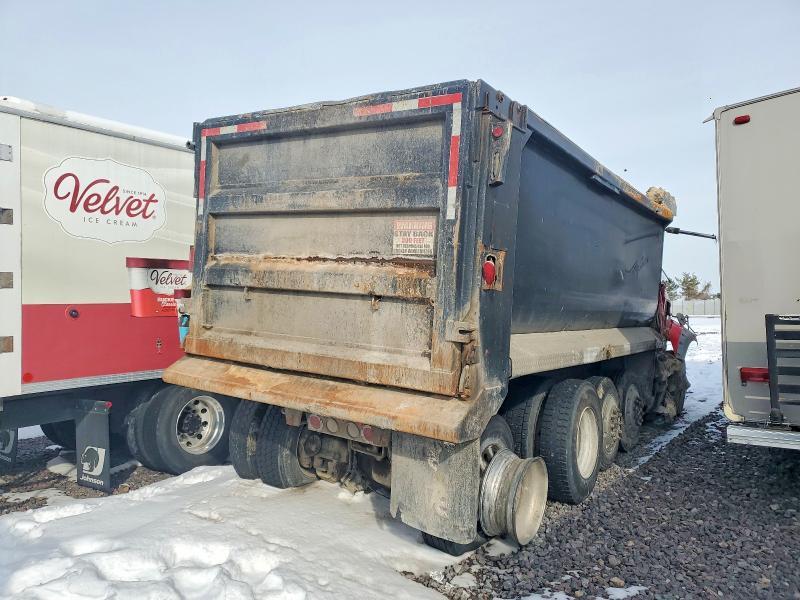 2016 Mack GU700 Dump Truck