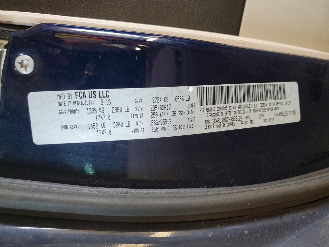 2017 Chrysler Pacifica Touring l