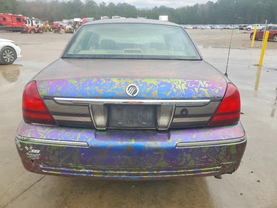 2005 Mercury Grand Marquis gs