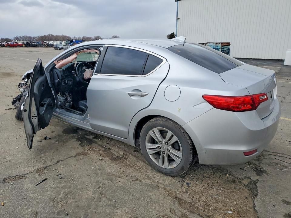 2013 Acura Ilx 20