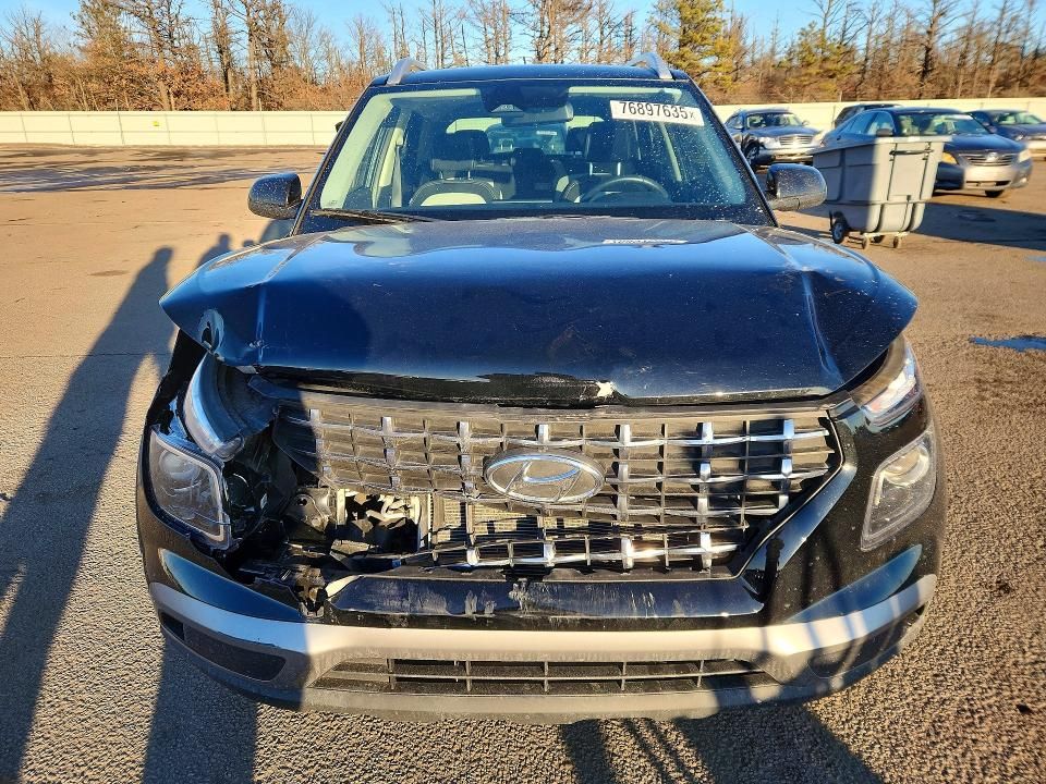 2023 Hyundai Venue sel