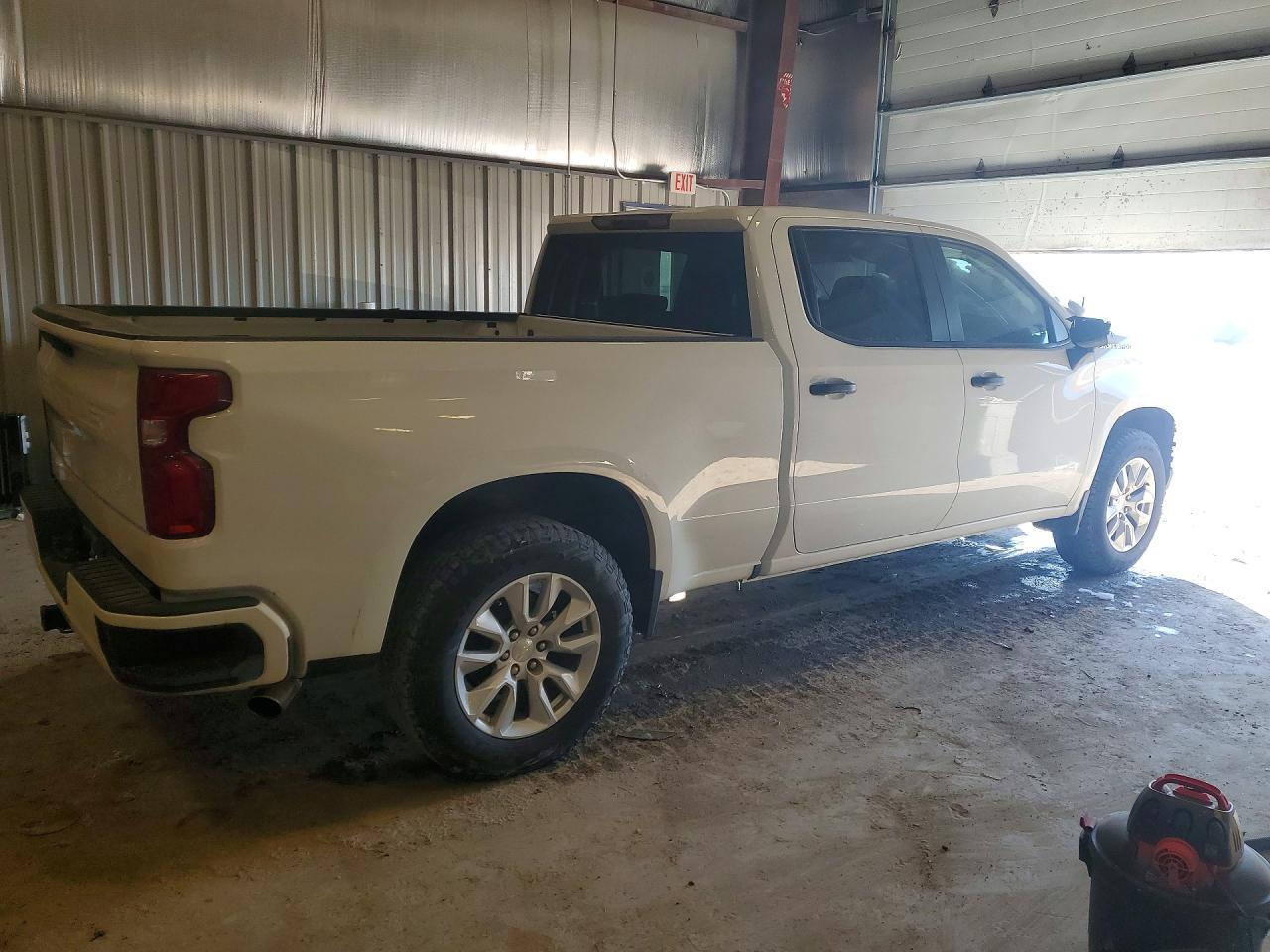 2020 Chevrolet Silverado K1500 Custom