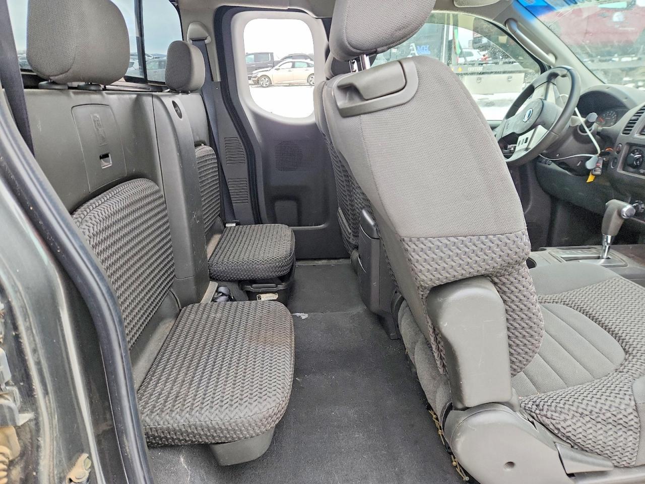 2007 Nissan Frontier King cab le