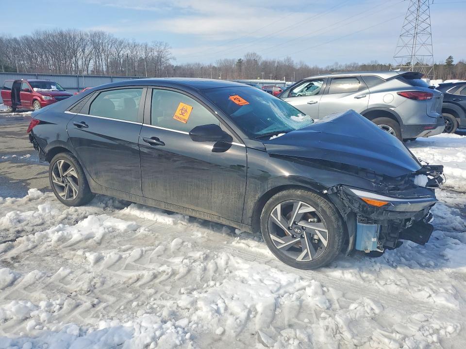 2025 Hyundai Elantra sel Convenience