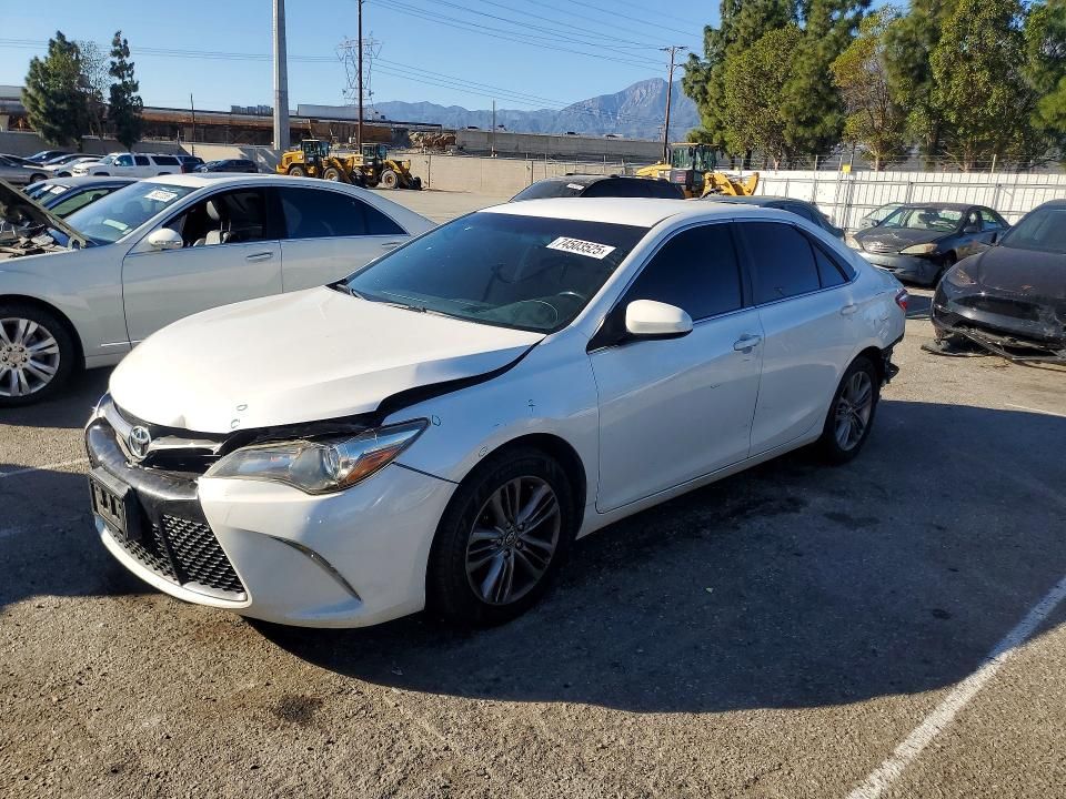 2017 Toyota Camry le
