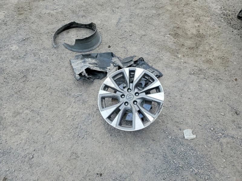 2016 Nissan Murano s