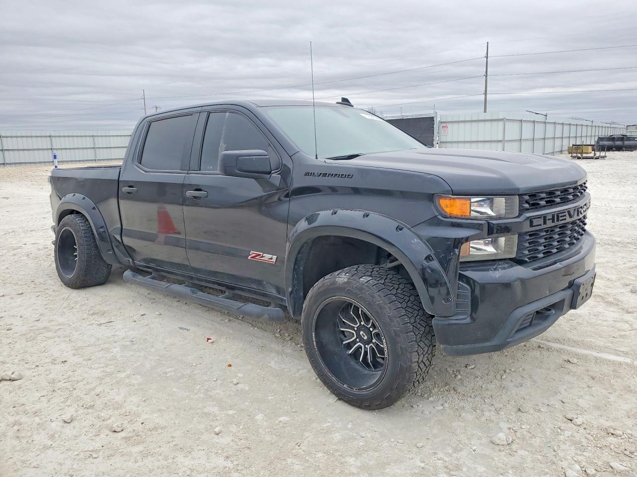 2020 Chevrolet Silverado C1500 Custom