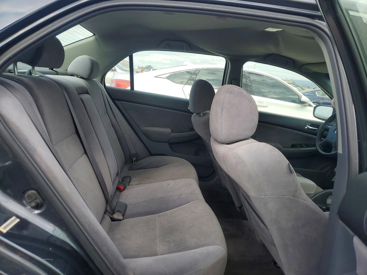 2004 Honda Accord lx