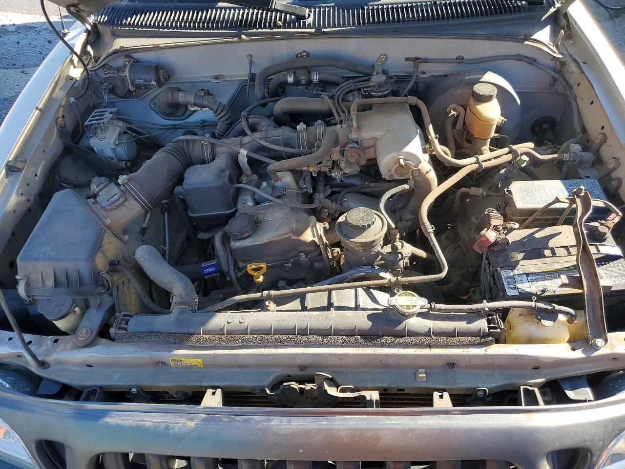 2003 Toyota Tacoma Base